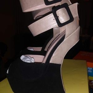 Heeless wedges